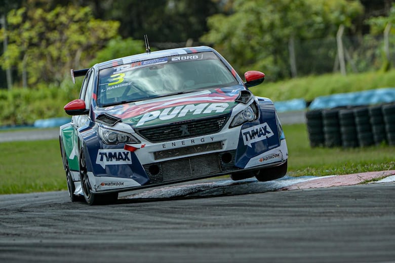 Luis ‘Lucho’ Ramírez desafía a los grandes del TCR South America  