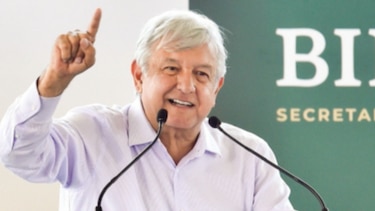 México regresa control estatal a explotación de hidrocarburos