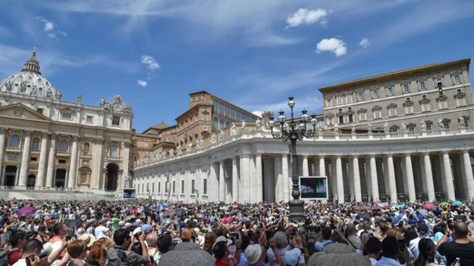 Papa Francisco pide el fin de la violencia en Venezuela