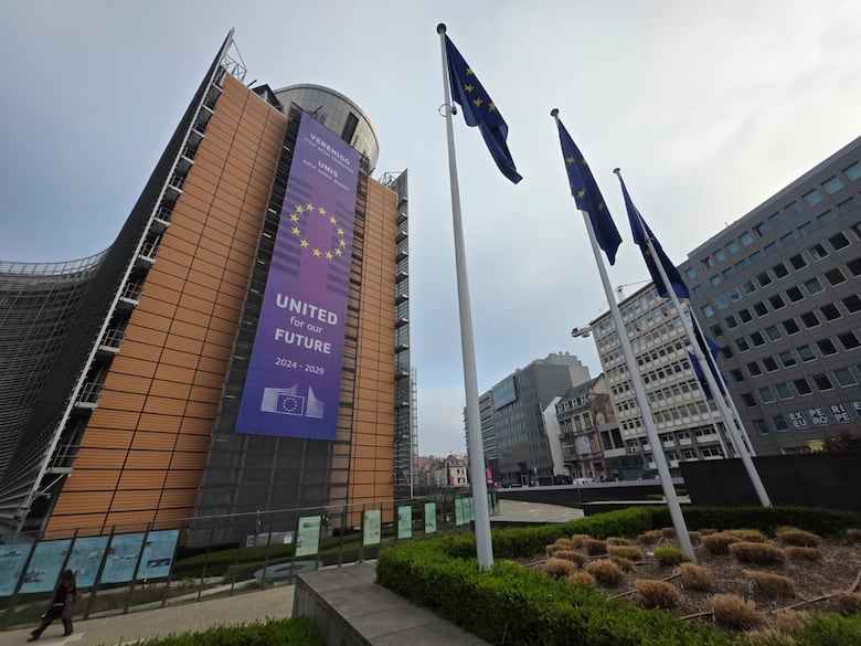 Panamá podría salir pronto de la lista de alto riesgo de blanqueo de capitales de la UE