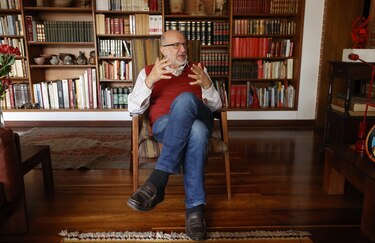 Daniel Samper: La literatura o la poesía no son para inteligencia artificial