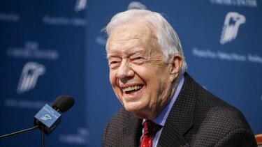 Expresidente Jimmy Carter anuncia que el cáncer se extendió a su cerebro