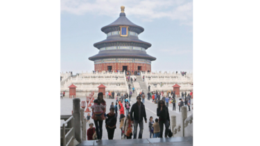 OMT recomienda revisar tasas turística para impulsar viajes