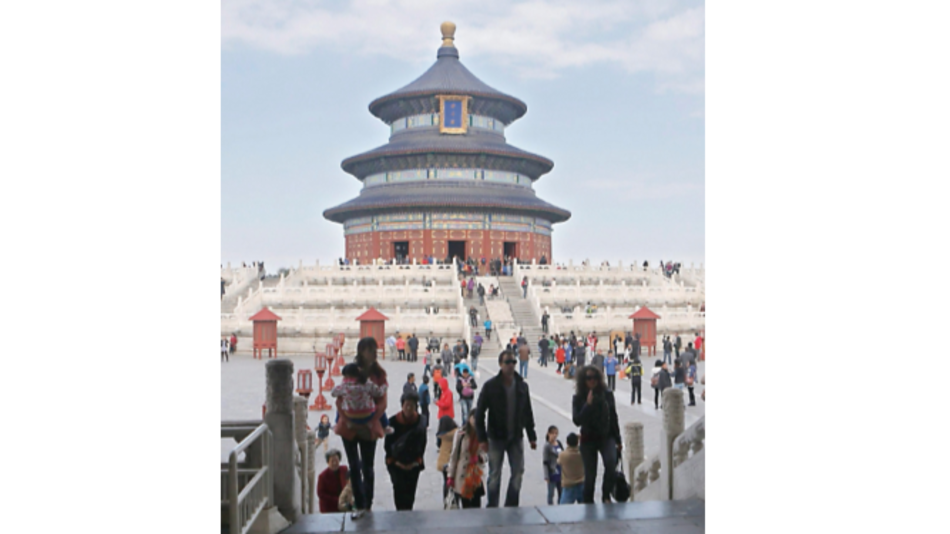 OMT recomienda revisar tasas turística para impulsar viajes