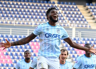 José Fajardo marca doblete y guía la victoria de Universidad Católica