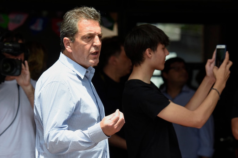 Argentina: Massa y Milei ya votaron en la segunda vuelta de las presidenciales