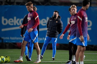 Xavi desea que se aplace el Mallorca-Barcelona por casos de coronavirus