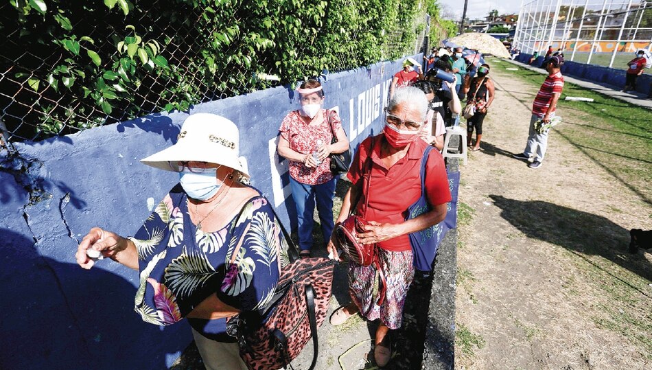 Tres parámetros clave para lograr la inmunidad de rebaño