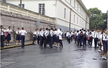 Docentes del IN siguen a la espera de una reunión con la ministra de Educación