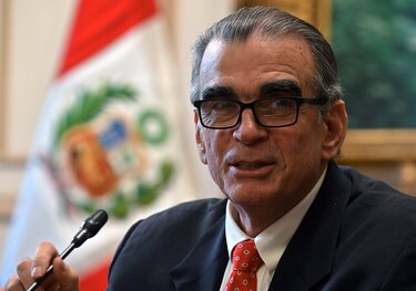 Perú: Martín Vizcarra se afianza ante renuncia de la vicepresidenta Aráoz