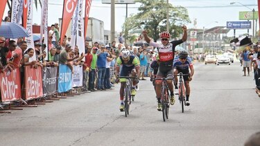 Carlos Samudio se impuso en la etapa de la Vuelta a Chiriquí
