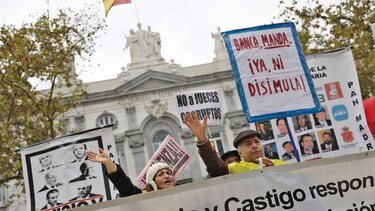 Tribunal español rectifica y falla a favor de los bancos