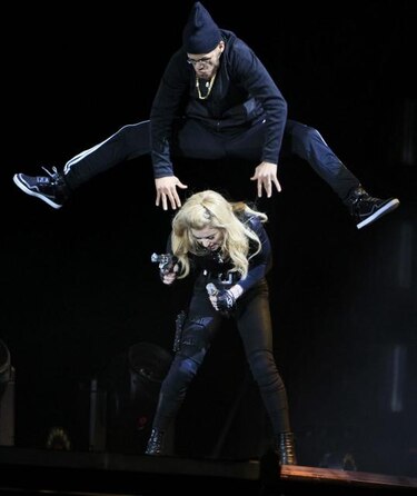 Ultraderecha francesa anuncia demanda contra Madonna