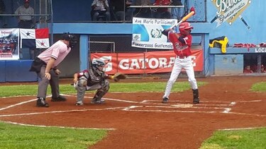 Panamá vence a Venezuela con un ‘no hitter’ y pasa a la final