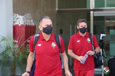 La selección de Panamá abandona su hotel y se dirige a Coclé para arrancar su burbuja