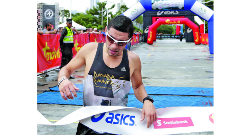 Kenia y Colombia se adueñan del podio