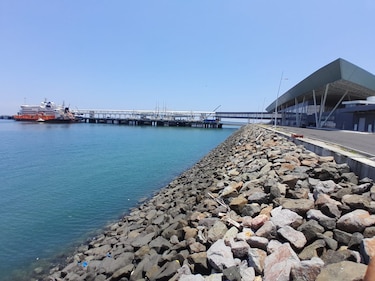 Inauguran finalmente el puerto de cruceros de Amador