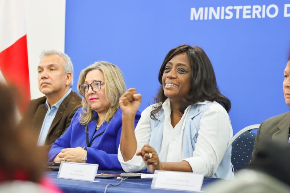 En medio de la polémica de las laptops, Lucy Molinar comparecerá hoy lunes en la Asamblea