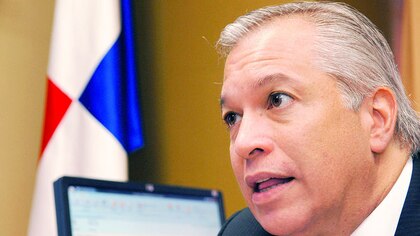 Exdirector de la AIG Eduardo Jaén confiesa que recibió coimas