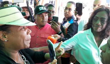 Polémica en Colón: Educadores separados no pudieron participar en los desfiles patrios