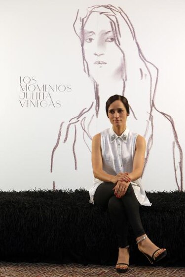 Julieta Venegas muestra su otra cara en Europa: ‘Veo todo muy oscuro’