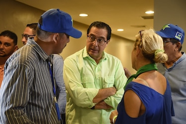 Torrijos suspende anuncio de su candidato a vicepresidente desde Santiago