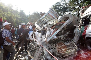Quién es ‘Marlon’, el guerrillero al que Petro atribuye el ataque que dejó 20 muertos en Colombia