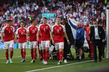 Christian Eriksen fue ‘estabilizado’ tras su desmayo en pleno partido de la Eurocopa