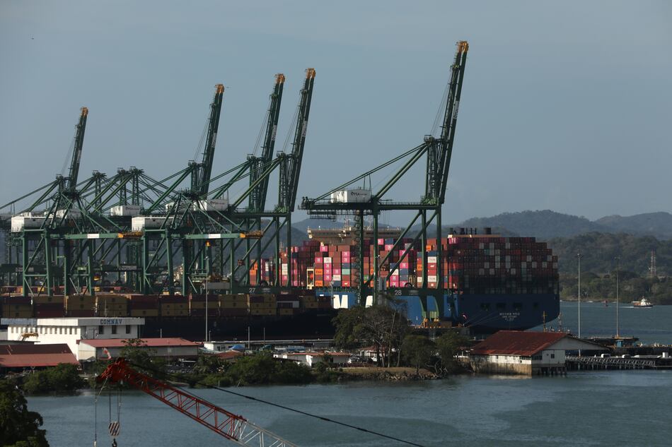 Exportadores piden al MICI aclarar impacto de los aranceles y futuro del TPC con Estados Unidos