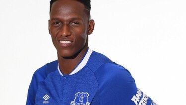 El Barcelona traspasa a Yerry Mina al Everton inglés