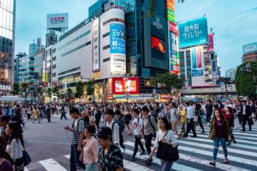 Japón levanta este martes la prohibición de entrada a turistas