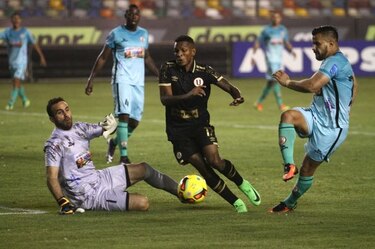 Goles panameños y argentinos, lo mejor de la fecha en Perú