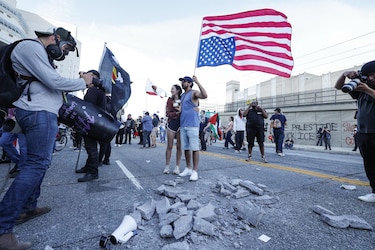 Más de 80 detenidos en protestas contra Trump en Los Ángeles, Denver, Portland y Dallas