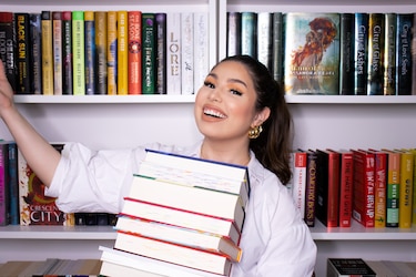 La maquillista panameña que pasó a ser ‘booktuber’ patrocinada por Disney