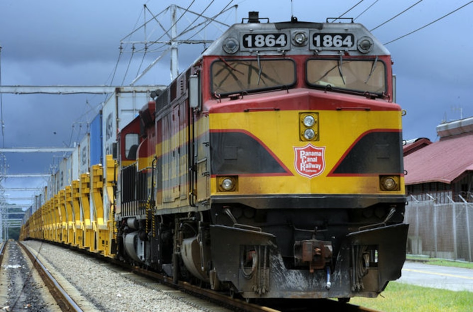 El caballo de papel: una concesión que amarró el futuro del ferrocarril