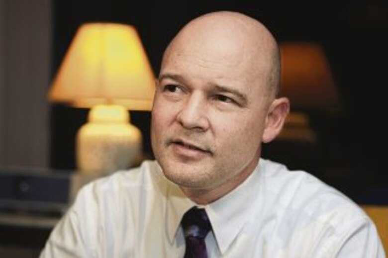 Funcionario del MEF asegura que Gustavo Pérez es el director de Bienes Aprehendidos