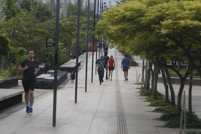 Medellín, una ciudad transformada 30 años después de la muerte de Pablo Escobar