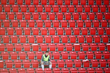 Bayern Múnich gana cómodamente en su regreso a la Bundesliga