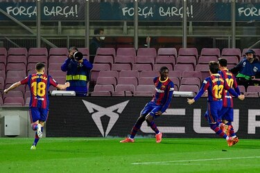 Resultado mínimo, recompensa máxima: Barça a un punto del Atlético antes del Clásico