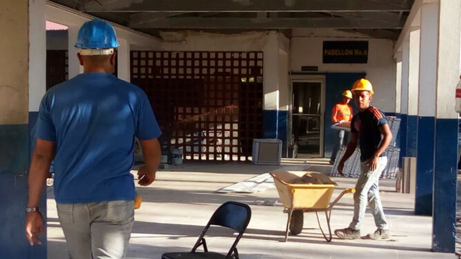 Centros educativos de Aguadulce y Natá se preparan para iniciar año escolar este lunes