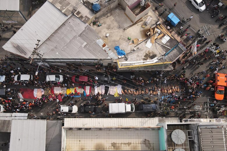 Suben a 132 los muertos en operación policial más letal de la historia de Río de Janeiro