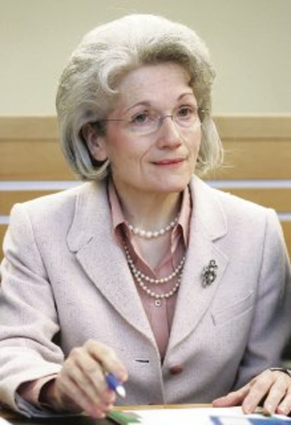 Juzgan a médica por muerte de 13 pacientes