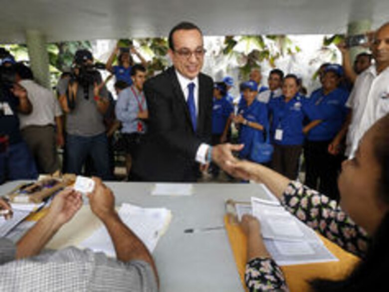 Eduardo Flores: ‘La academia debe regresar a la universidad’