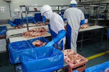 Argentina intenta otra vez controlar precios para bajar la inflación