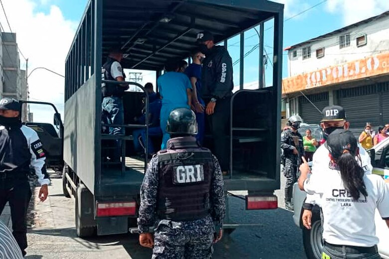 Con miedo, tristeza y ganas de emigrar: así se sienten muchos jóvenes en Venezuela tras el 28 de julio