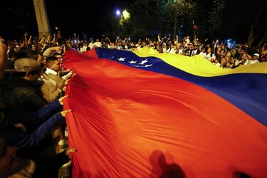 María Corina Machado insta a la Fuerza Armada a ‘hacer respetar la soberanía popular’