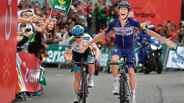 Yates se viste de campeón en España