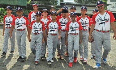 Venezuela supera a Panamá 5-3