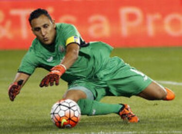 Real Madrid supera al Levante, Navas vuelve a lucirse