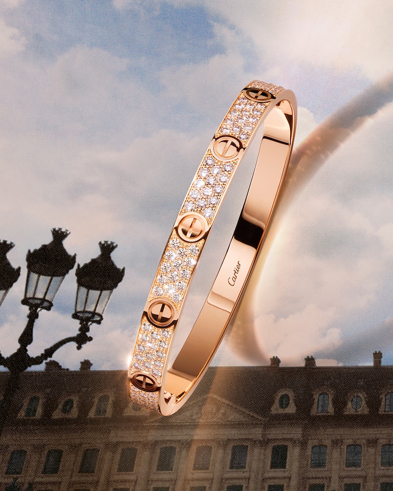 La flexibilidad del amor: Cartier reinventa un ícono